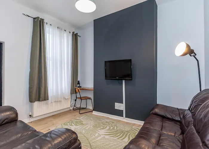 Castlereagh Guest House