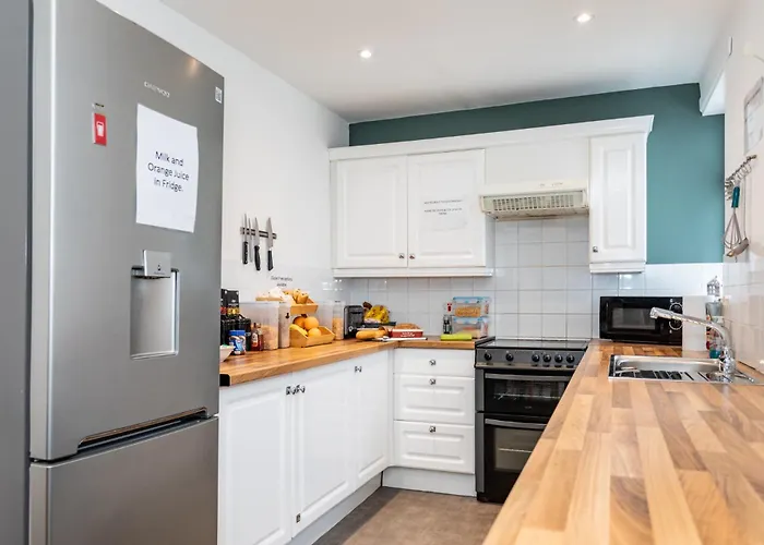 Castlereagh Guest House